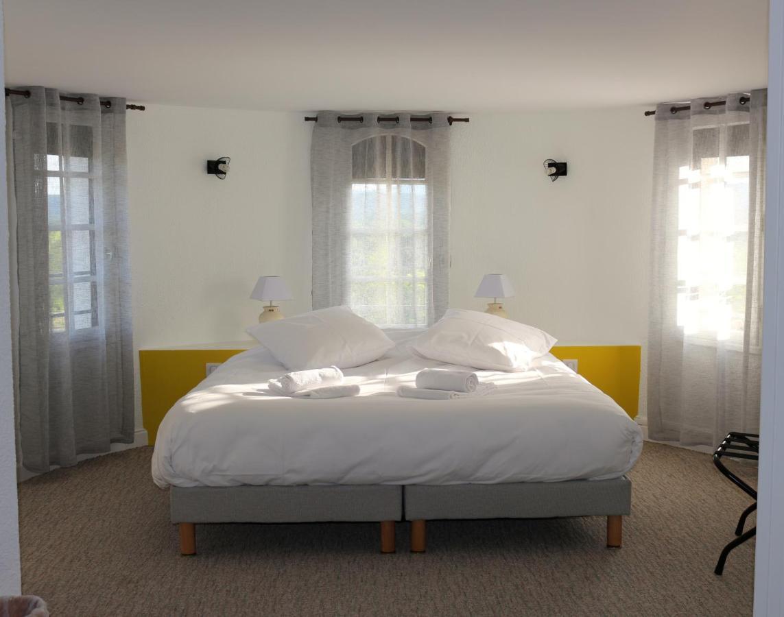 Hotel De Vacances De La Vignasse Chandolas Екстериор снимка