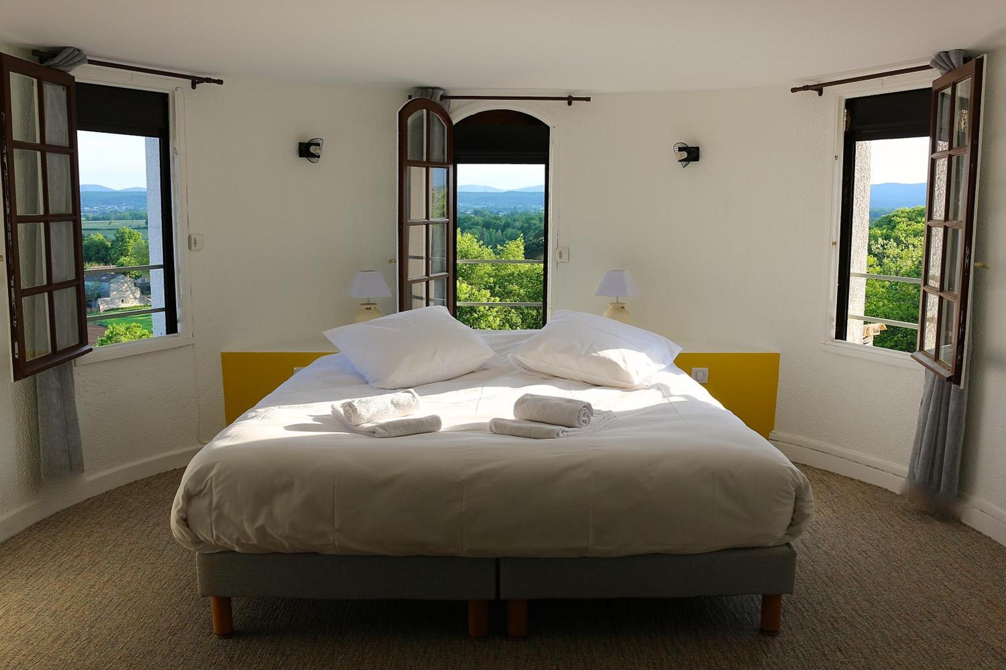 Hotel De Vacances De La Vignasse Chandolas Екстериор снимка