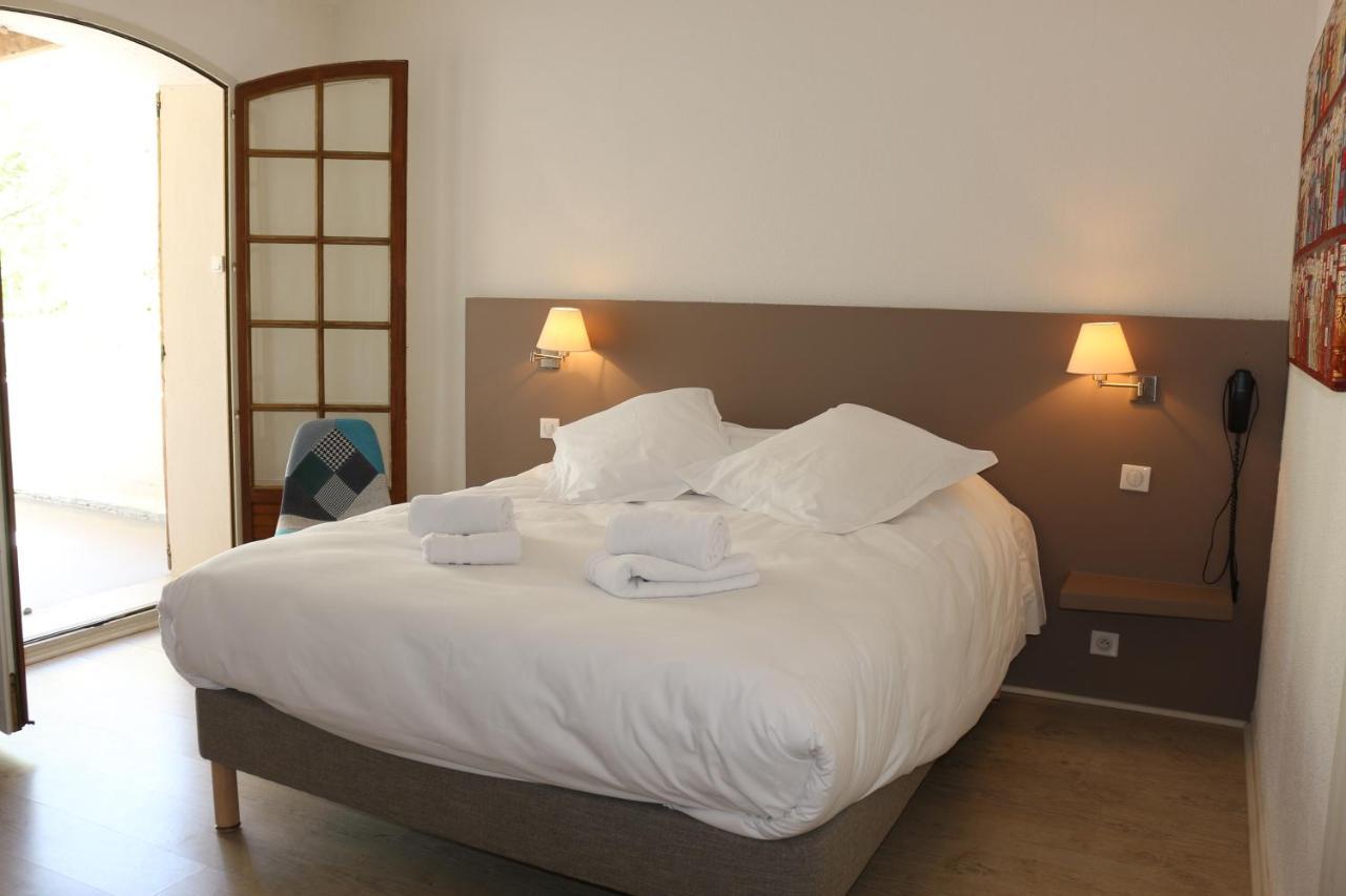 Hotel De Vacances De La Vignasse Chandolas Екстериор снимка