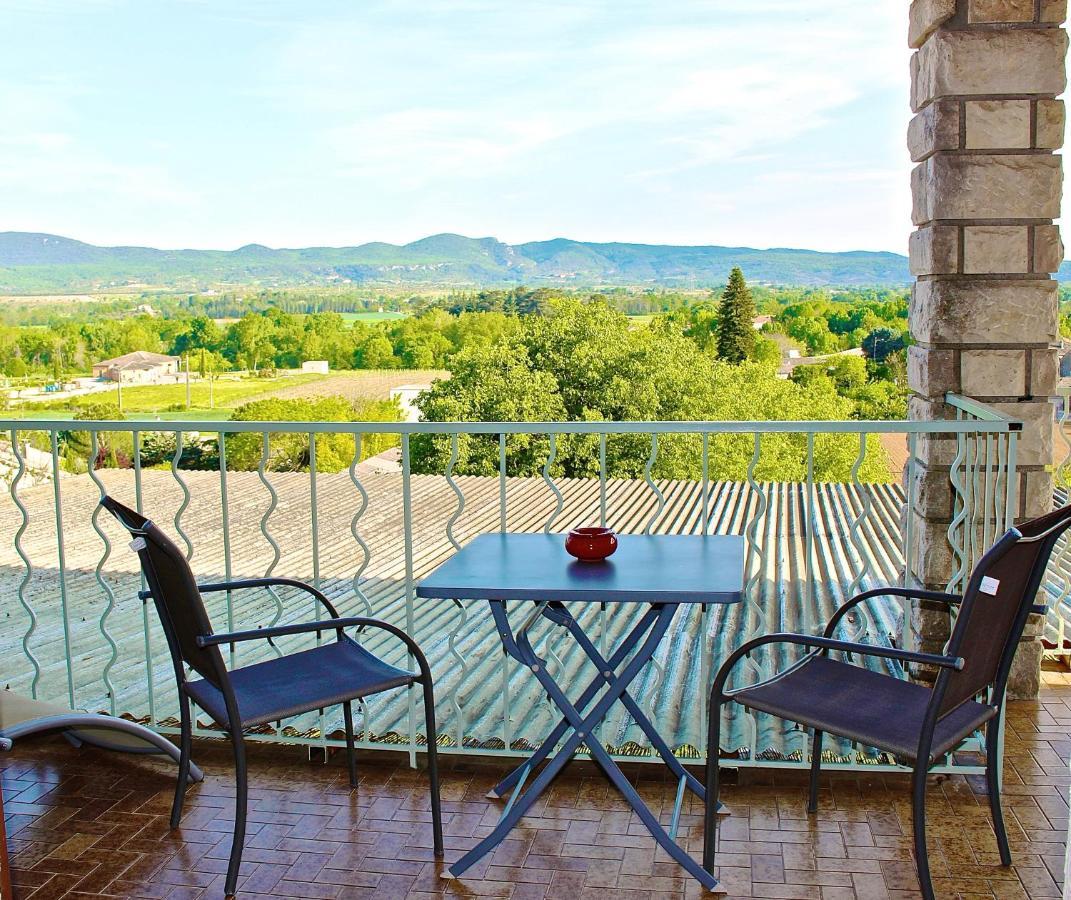 Hotel De Vacances De La Vignasse Chandolas Екстериор снимка