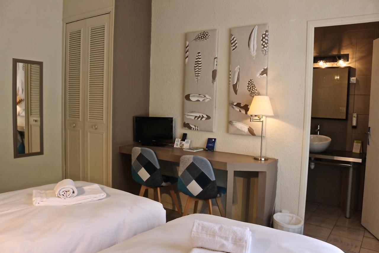 Hotel De Vacances De La Vignasse Chandolas Екстериор снимка
